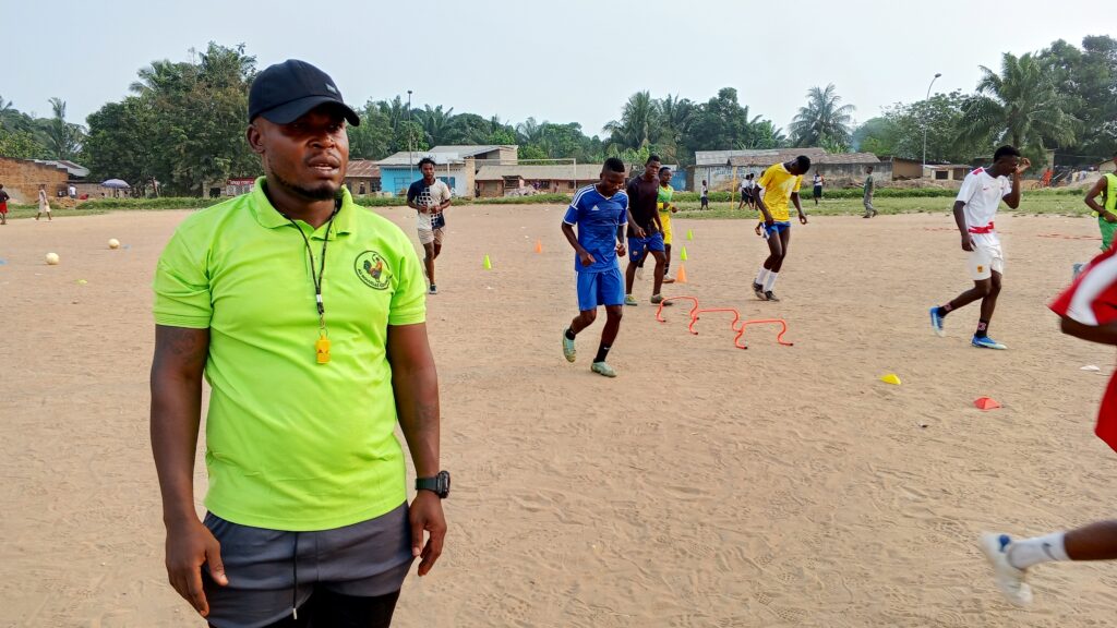 0-3840x2174-0-0-{}-0-24#