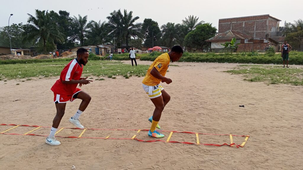 0-3840x2174-0-0-{}-0-24#