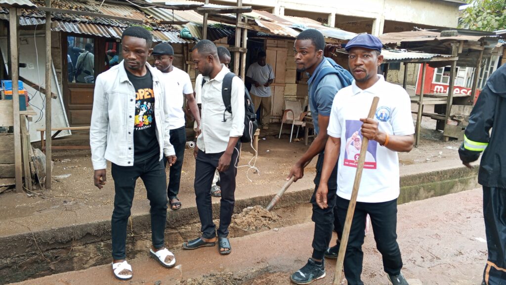 0-3840x2174-0-0-{}-0-24#