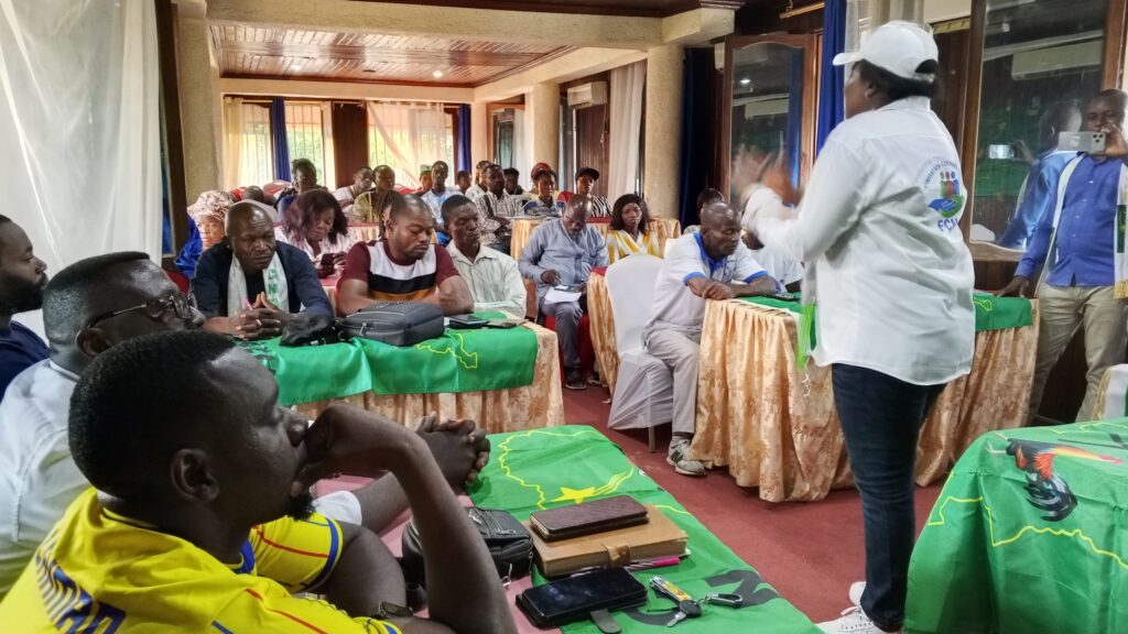 0-3840x2174-0-0-{}-0-24#