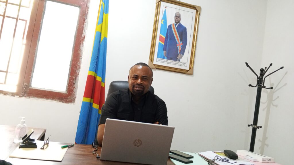 0-3840x2174-0-0-{}-0-24#