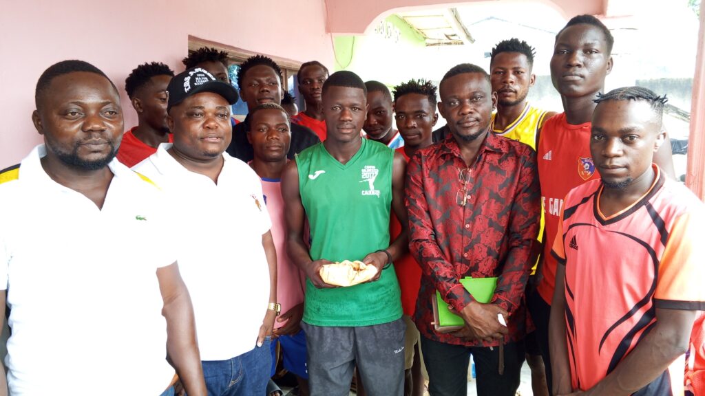 0-3840x2174-0-0-{}-0-24#