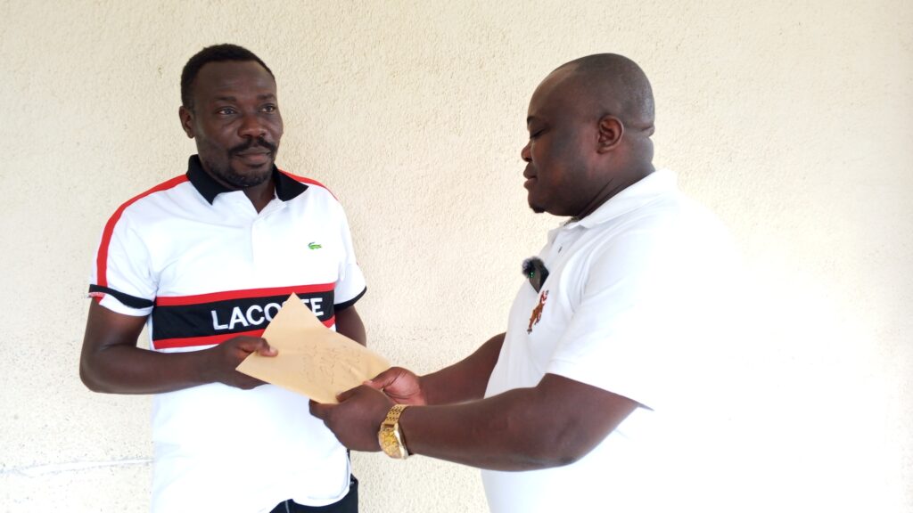 0-3840x2174-0-0-{}-0-24#