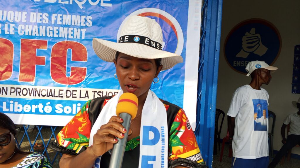 0-3840x2174-0-0-{}-0-24#