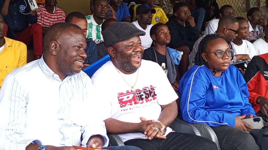 0-3840x2174-0-0-{}-0-24#