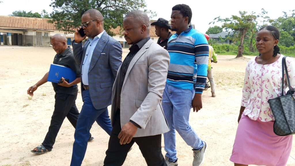 0-3840x2174-0-0-{}-0-24#